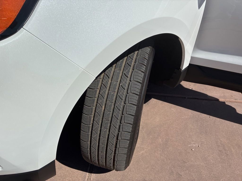 Used 2022 Ford Edge SEL w/ Convenience Package image 40