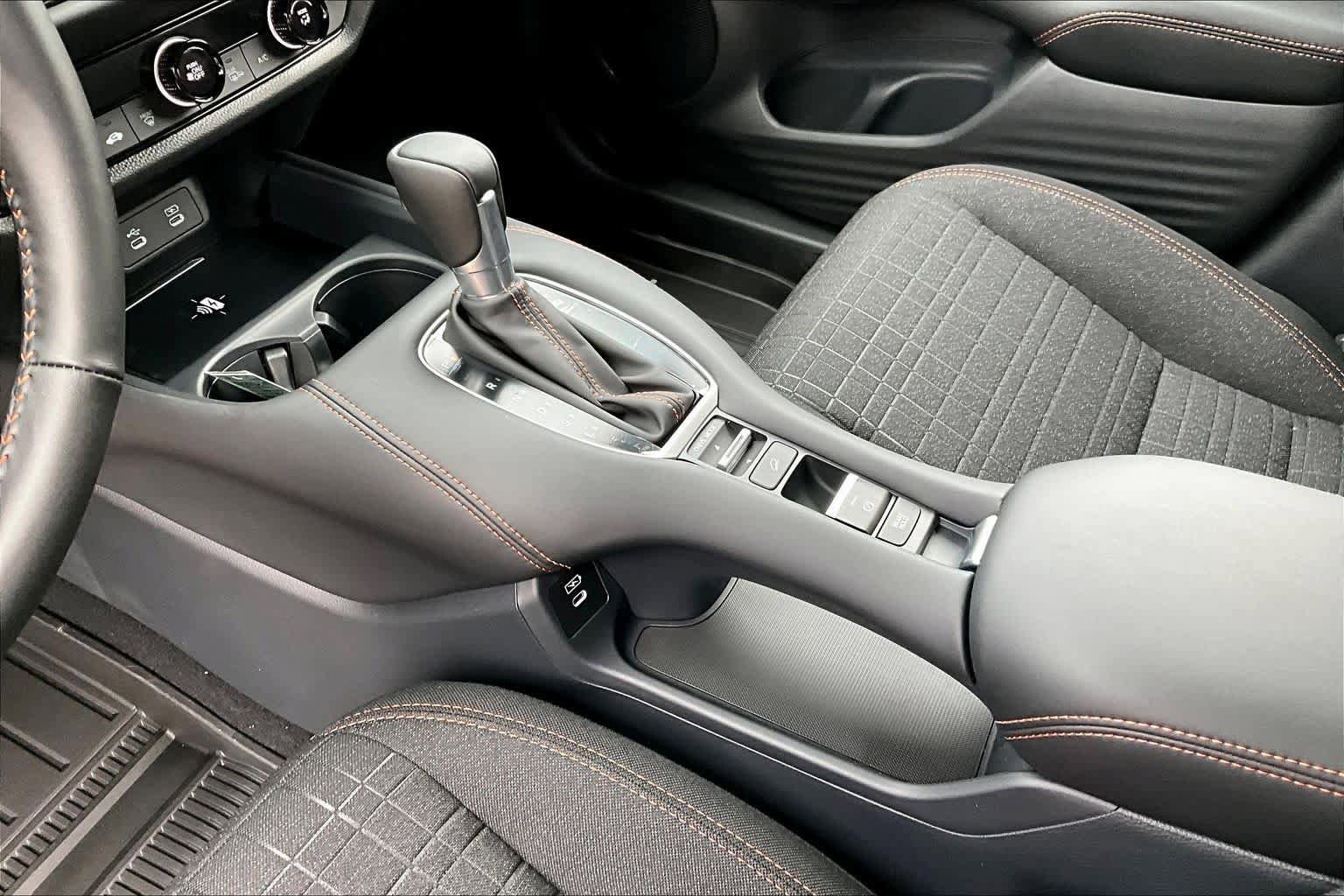 New 2026 Honda HR-V Sport image 7