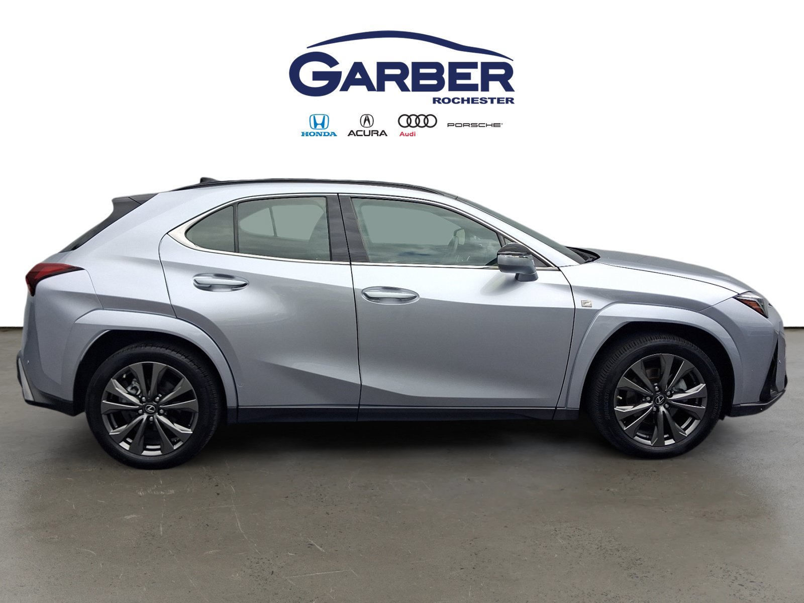 Used 2023 Lexus UX 250h F Sport AWD/4WD image 9