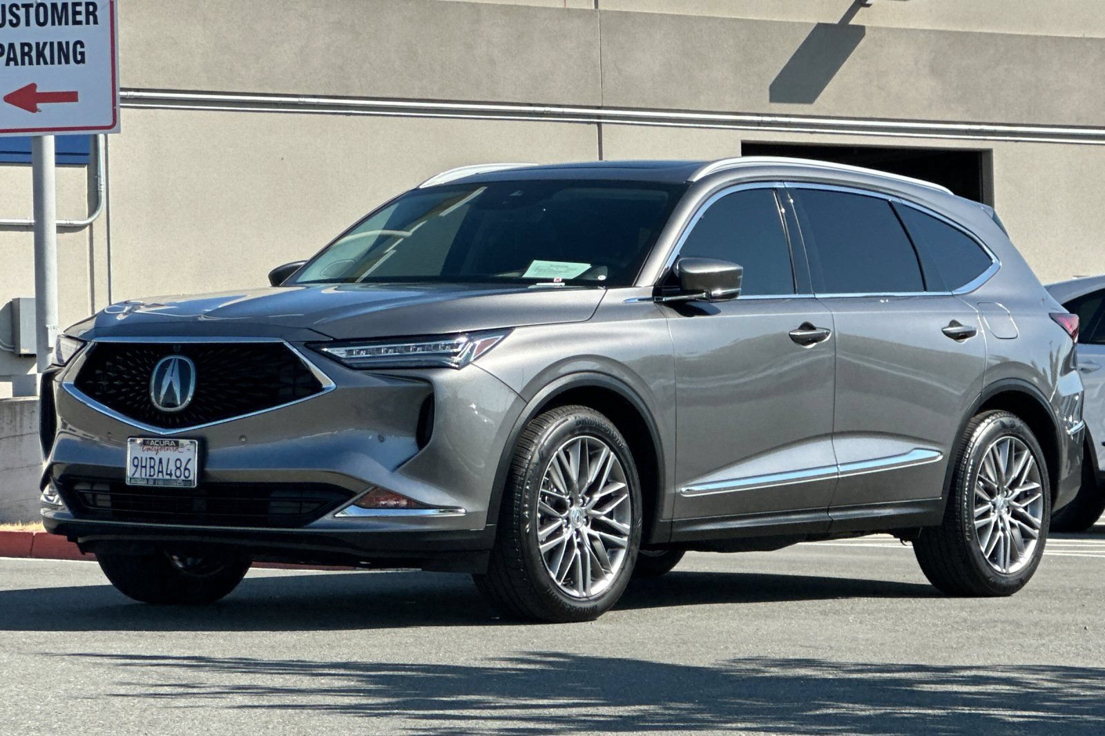Used 2023 Acura MDX w/ Advance Package AWD/4WD image 9