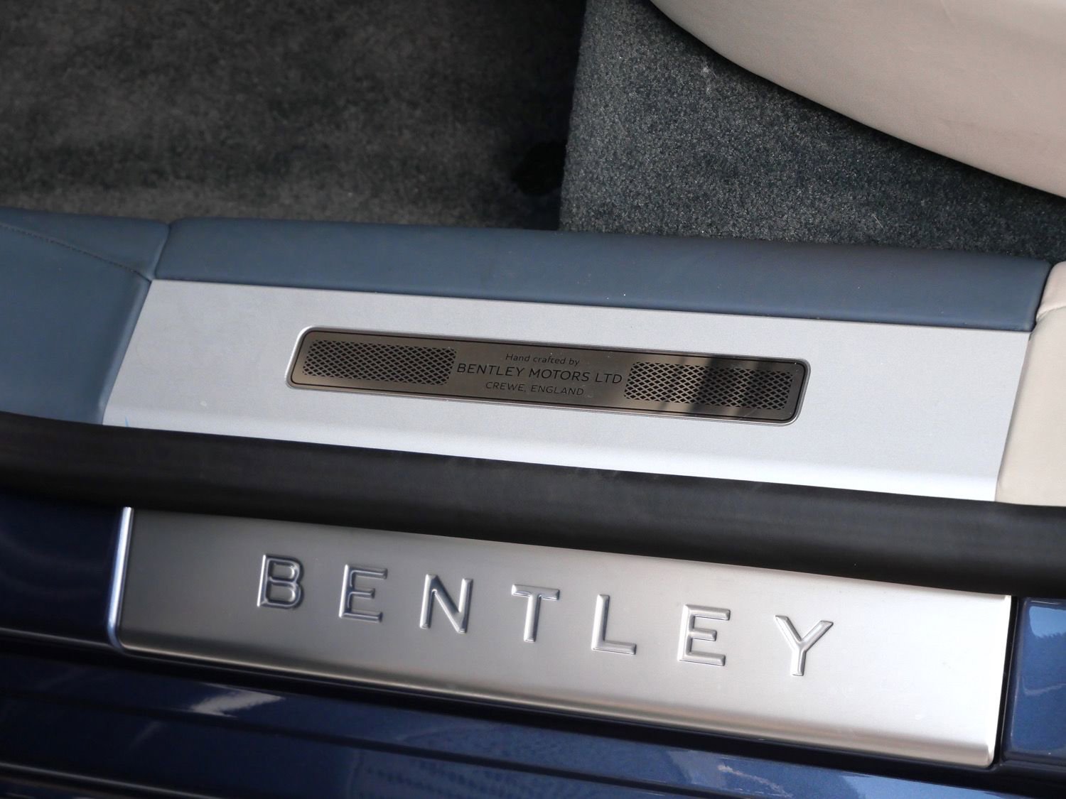Used 2021 Bentley Flying Spur W12 AWD/4WD image 21