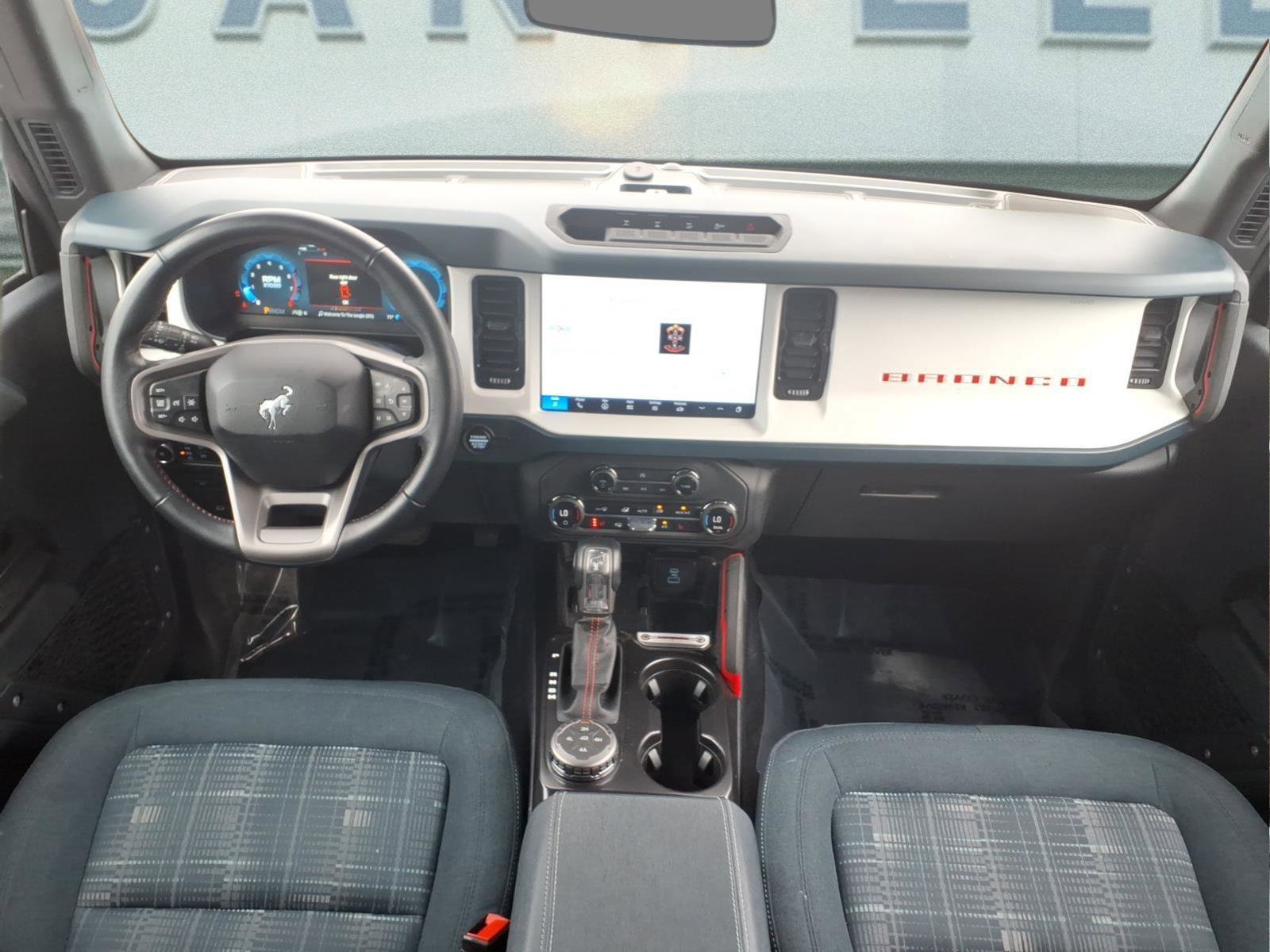 Used 2025 Ford Bronco Heritage Edition AWD/4WD image 13