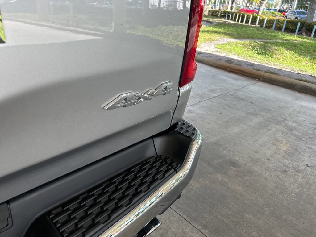 Used 2026 RAM 1500 Laramie AWD/4WD image 23