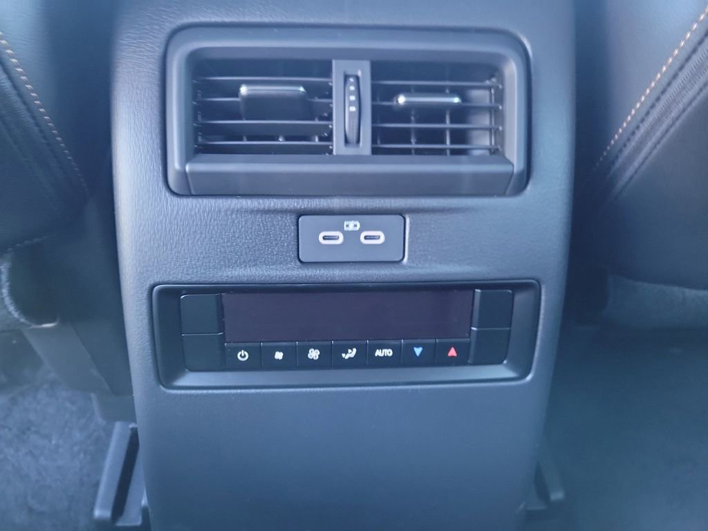 New 2026 MAZDA CX-90 3.3 Turbo w/ Select Package image 16