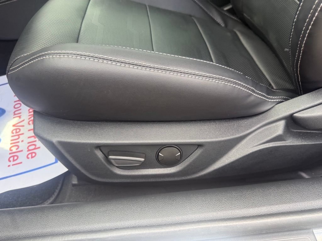 Used 2022 Ford Mustang GT Premium w/ GT Performance Package RWD image 23