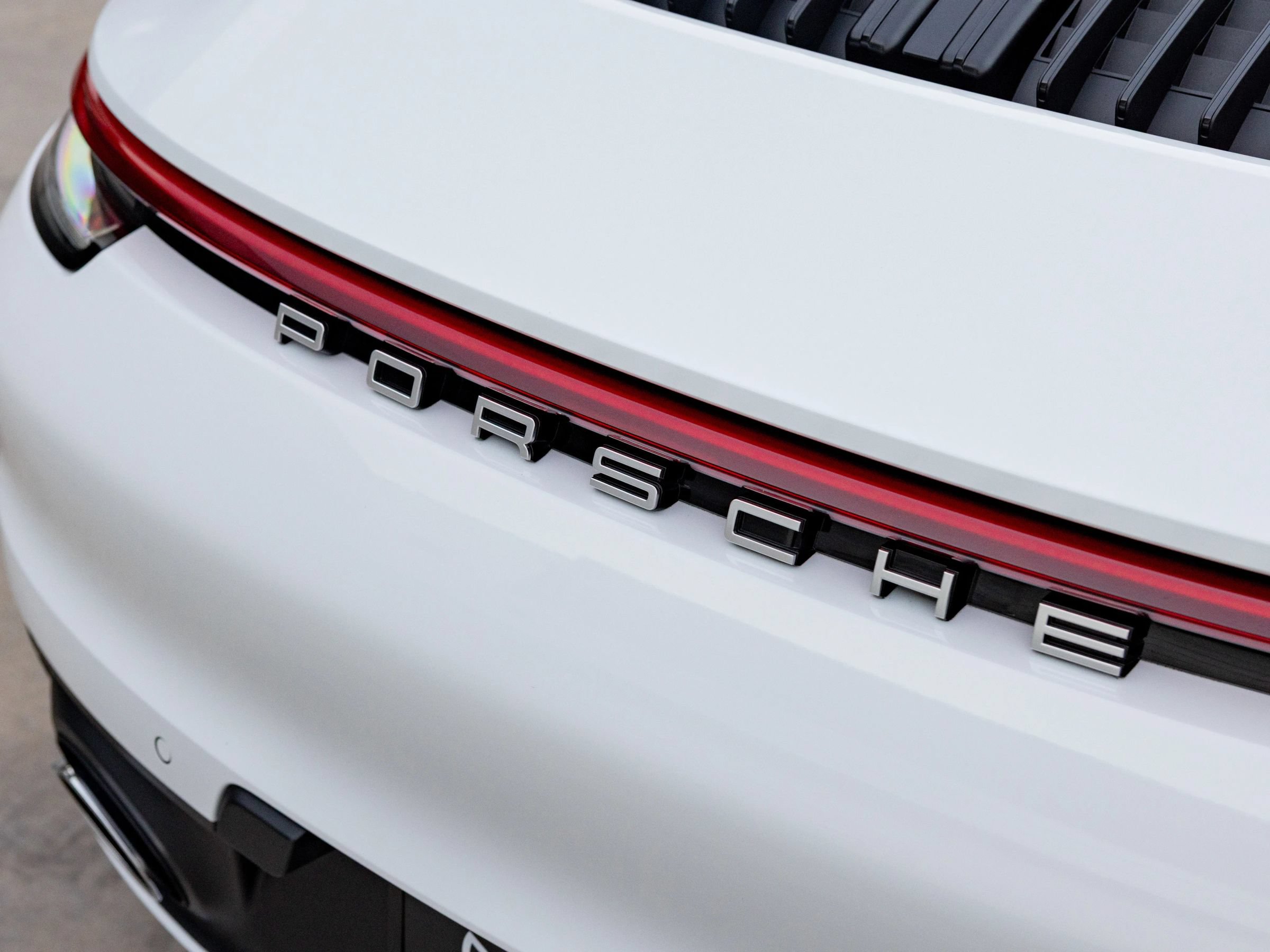Used 2022 Porsche 911 Carrera S RWD image 33
