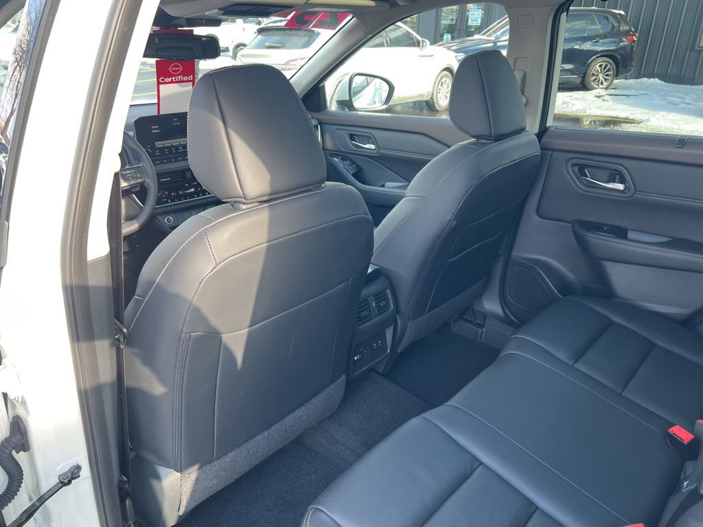 Certified 2023 Nissan Rogue SL w/ SL Premium Package image 11