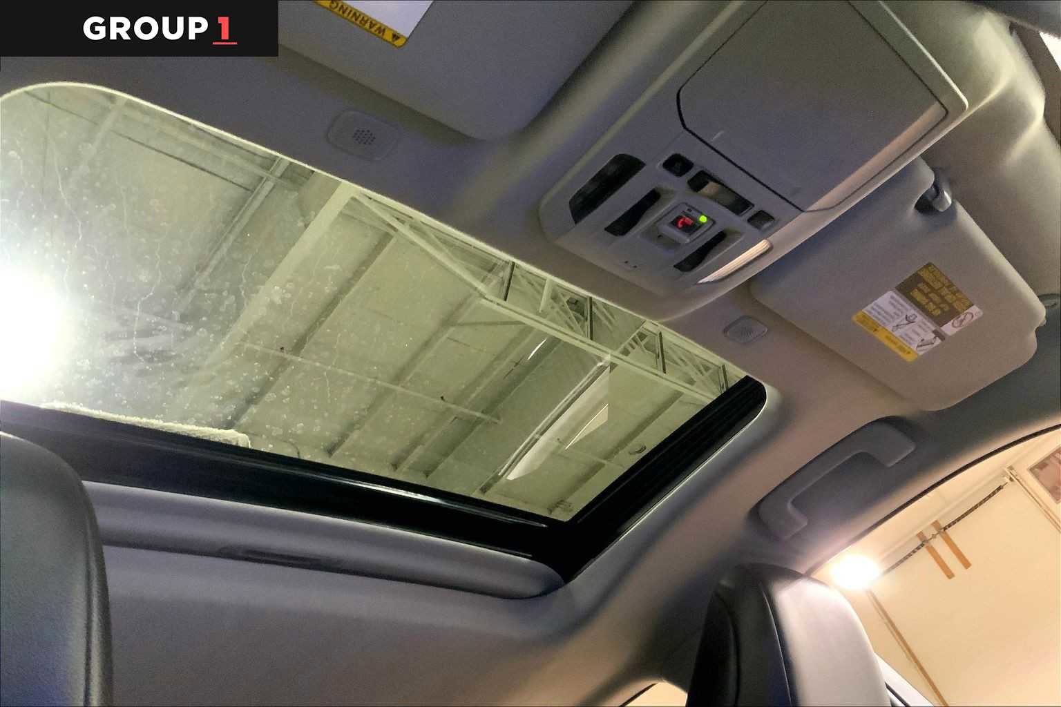 Used 2023 Toyota Highlander XLE image 14