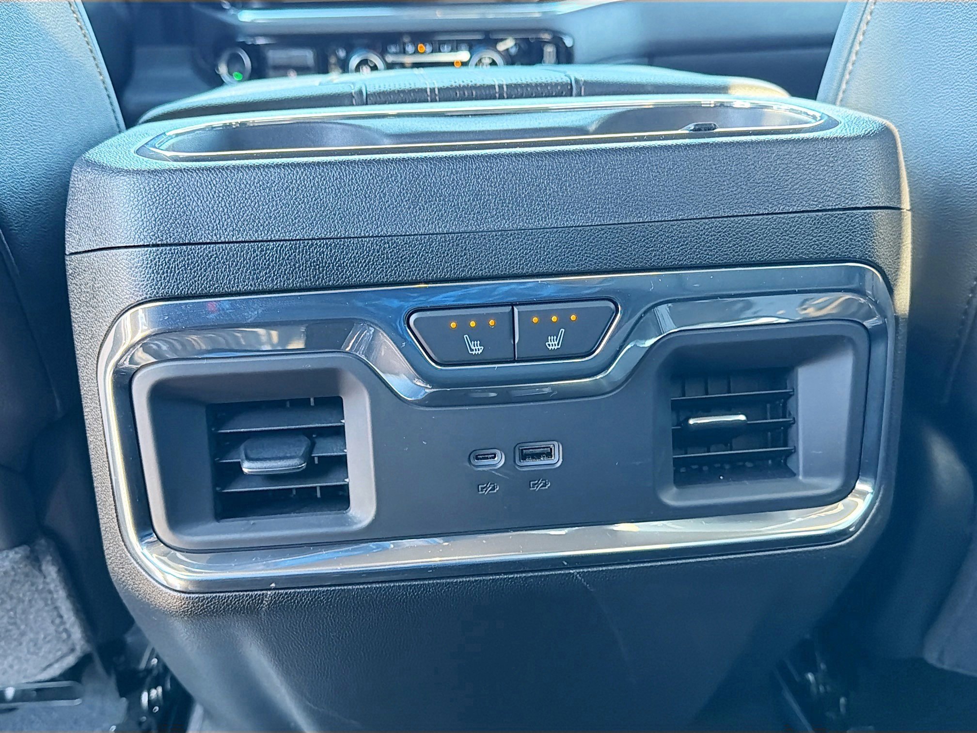 Used 2025 Chevrolet Silverado 1500 High Country w/ High Country Premium Package image 19