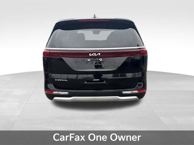 Used 2024 Kia Carnival LX image 6