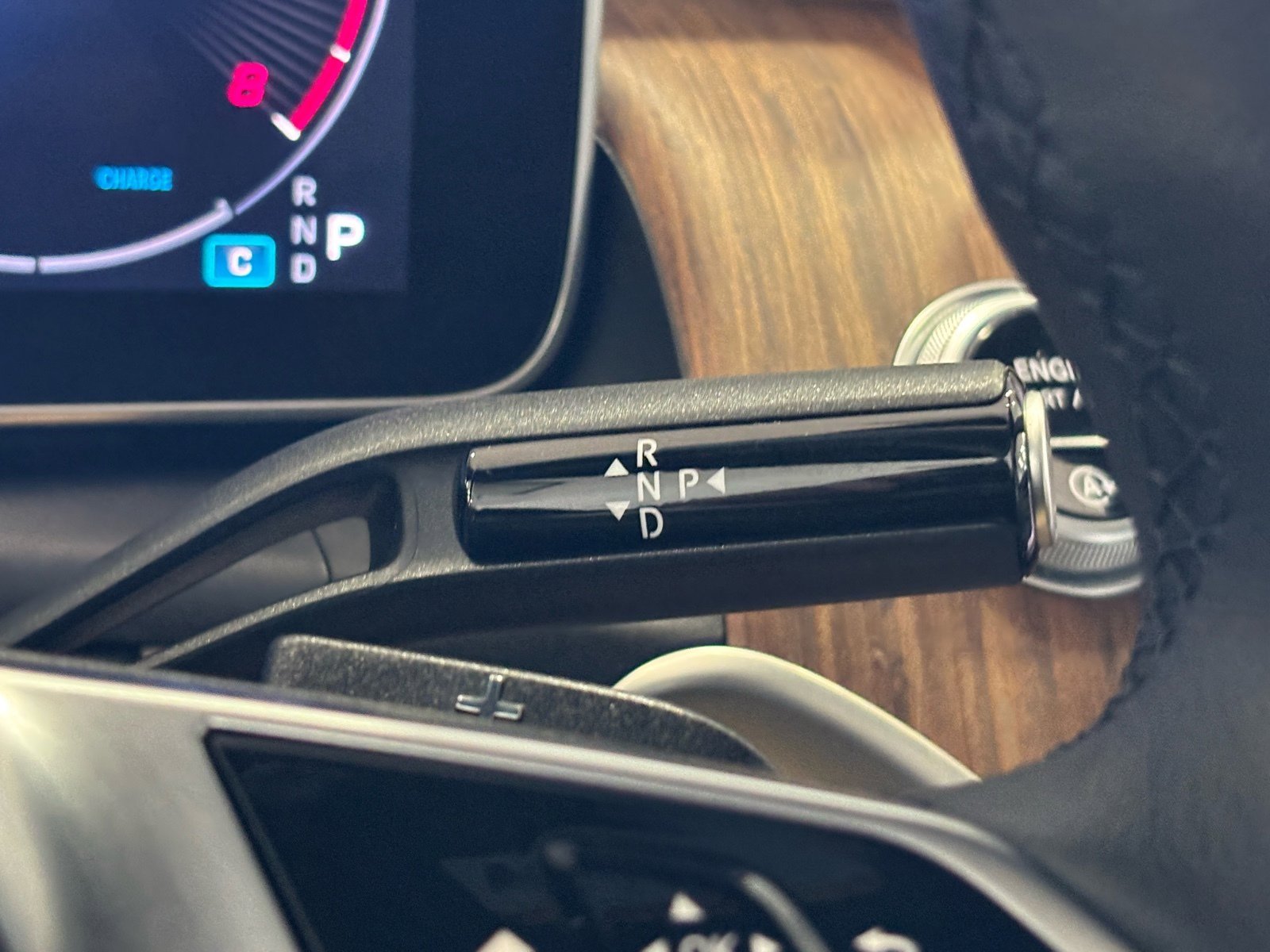 Used 2024 Mercedes-Benz GLC 300 image 40