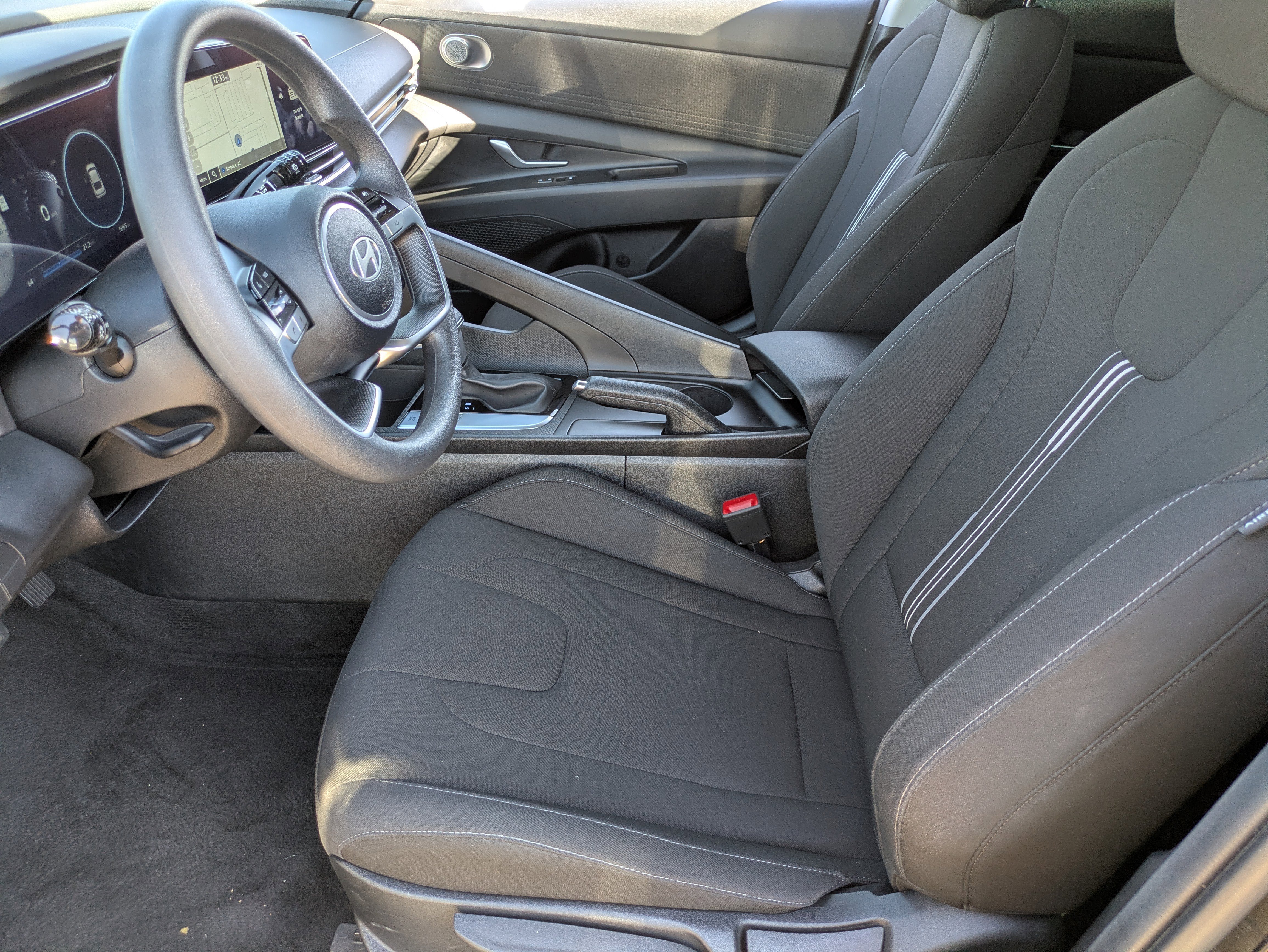 Certified 2024 Hyundai Elantra SEL image 16