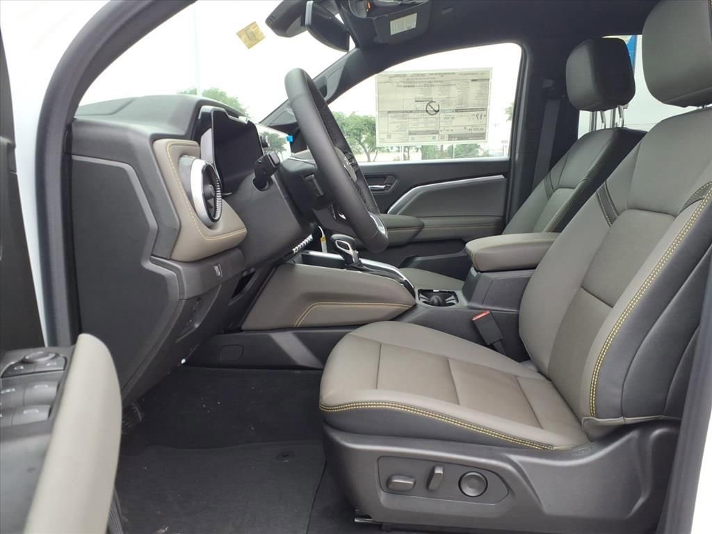 New 2026 Chevrolet Colorado ZR2 AWD/4WD image 16
