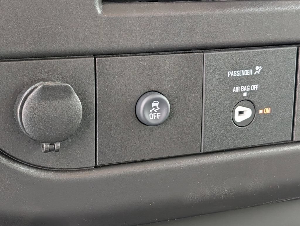 New 2026 GMC Savana 3500 Extended w/ Driver Convenience Package RWD image 41