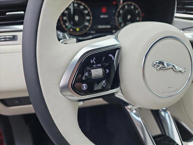 New 2026 Jaguar F-PACE R-Dynamic S image 15