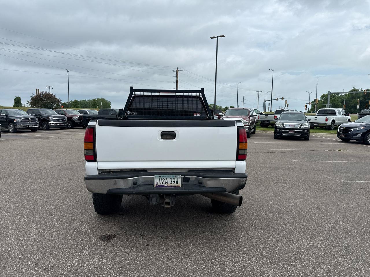 Used 2006 GMC Sierra 2500 SLE w/ Onstar Plus Package AWD/4WD image 4