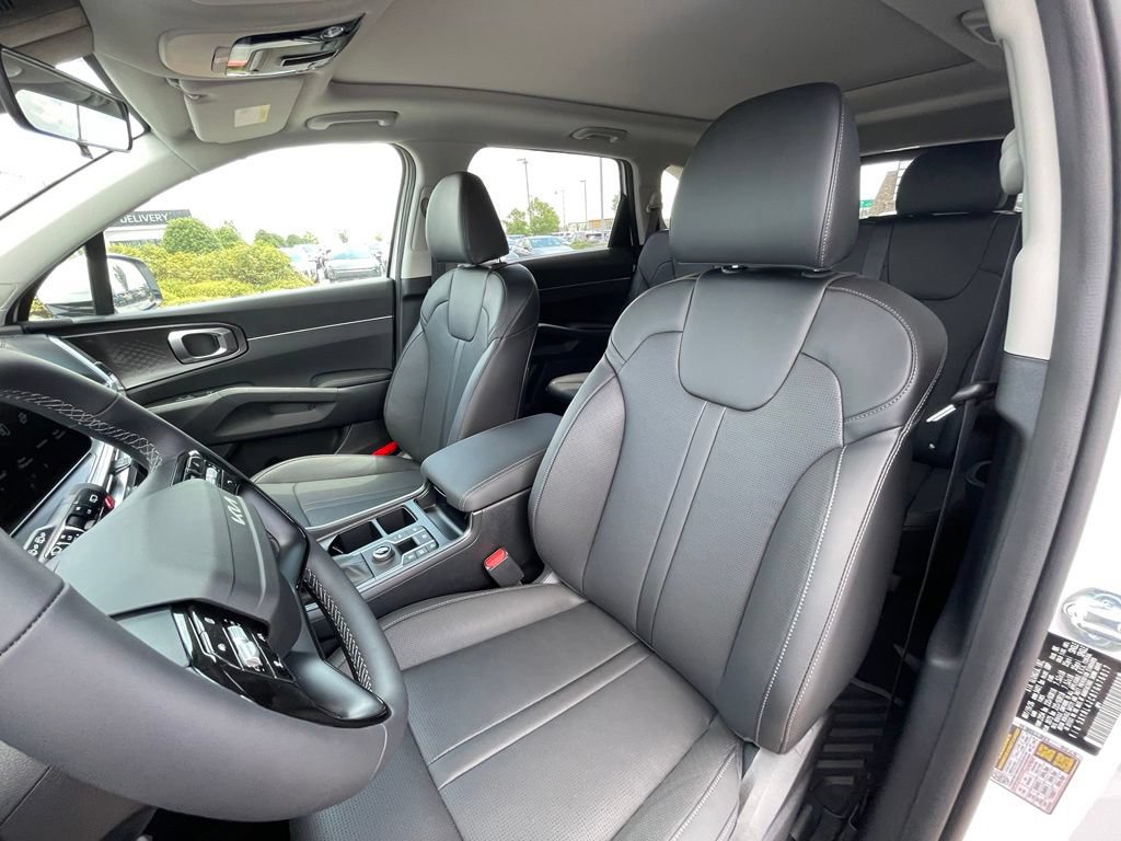 New 2026 Kia Sorento S w/ S Panoramic Sunroof Package FWD image 22