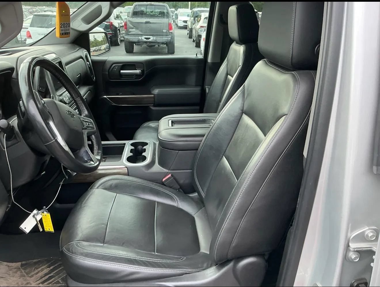 Used 2020 Chevrolet Silverado 1500 RST AWD/4WD image 4