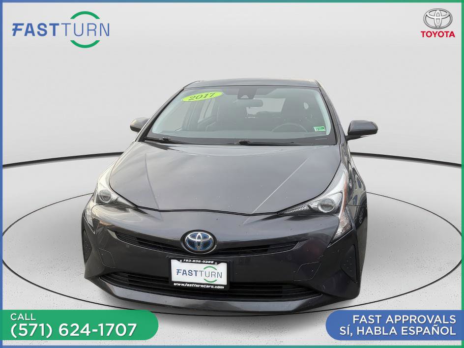Used 2017 Toyota Prius Prime Premium image 3