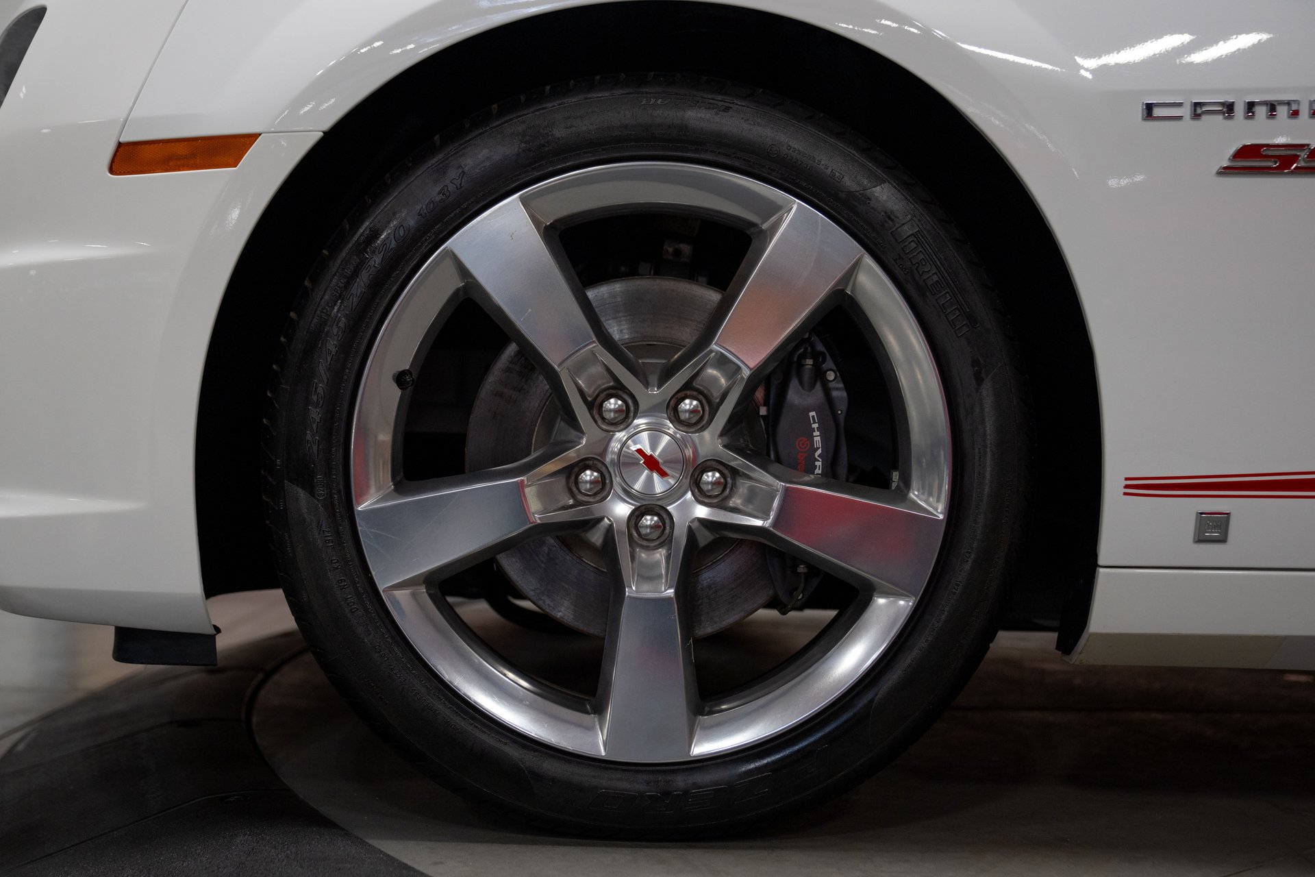 Used 2010 Chevrolet Camaro SS w/ RS Package RWD image 10