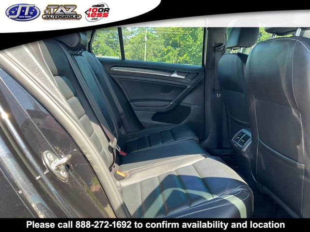 Used 2017 Volkswagen Golf R 4-Door image 13