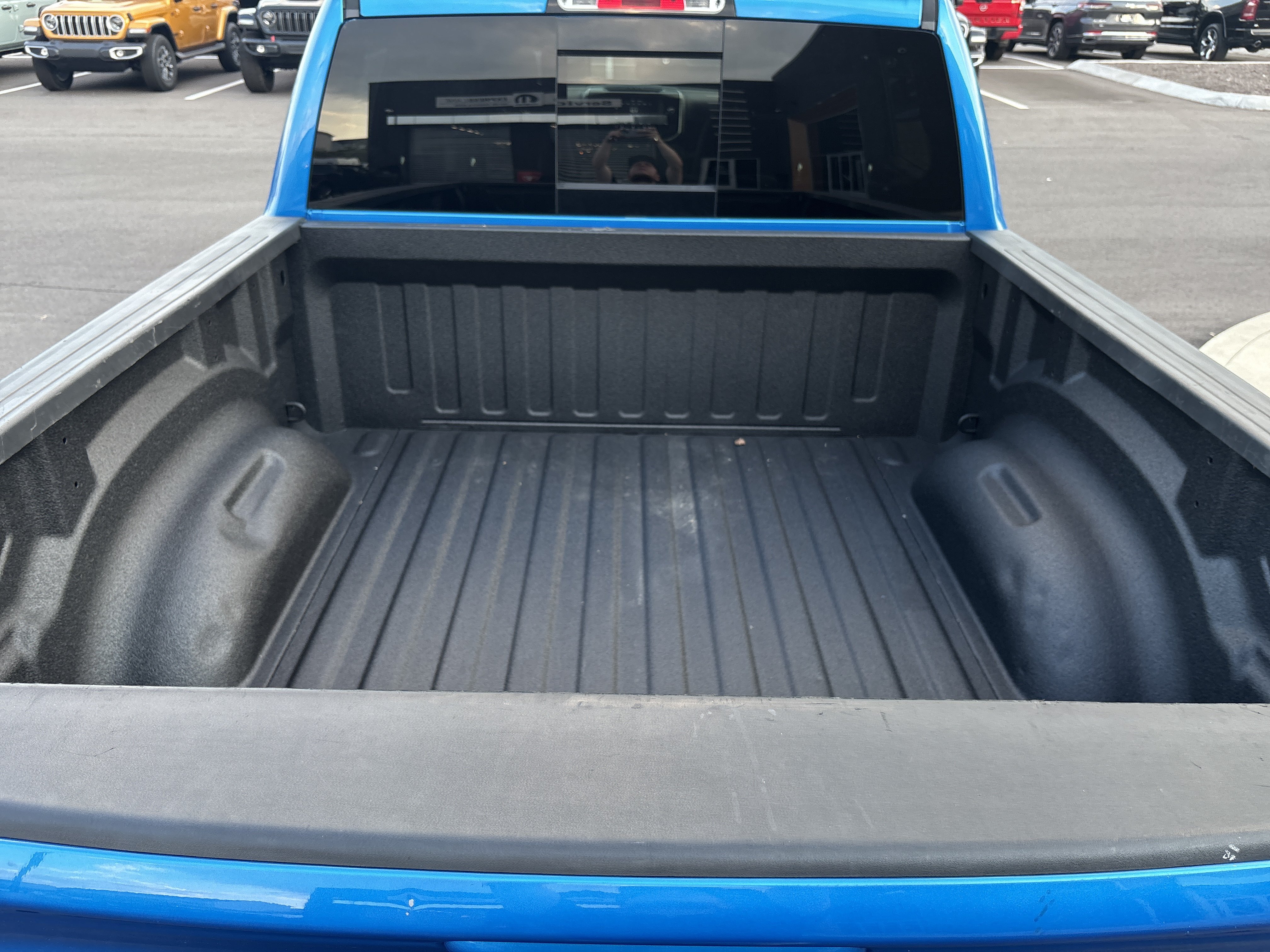 Used 2020 RAM 1500 Big Horn AWD/4WD image 40