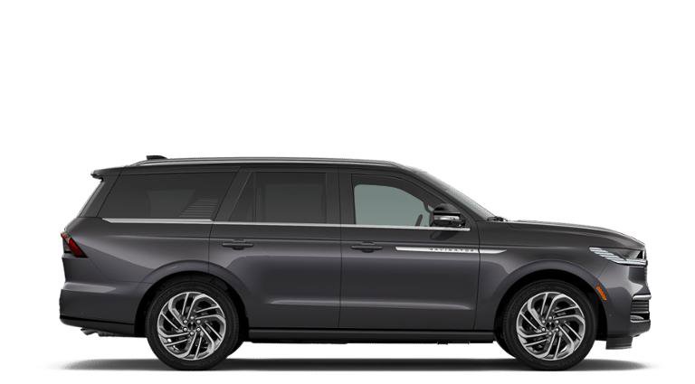 New 2026 Lincoln Navigator Reserve image 5