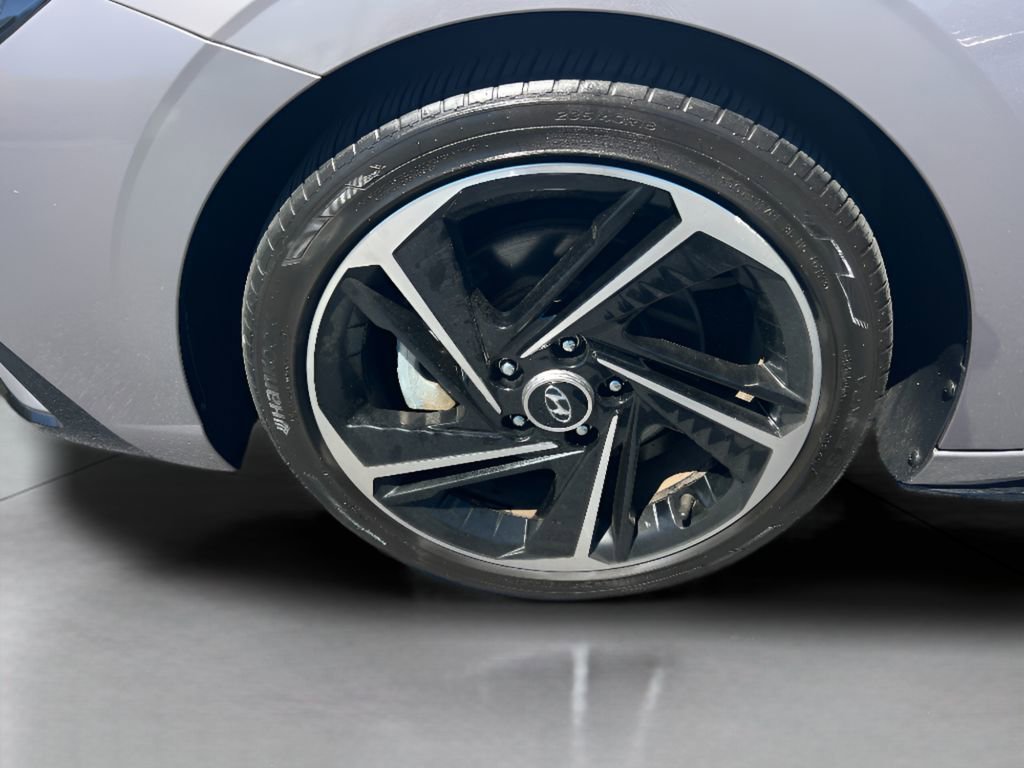 Used 2023 Hyundai Elantra N Line image 11