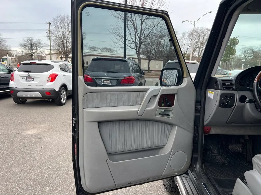 Used 2005 Mercedes-Benz G 500 image 6