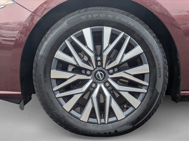 Used 2023 Nissan Altima 2.5 SV image 24