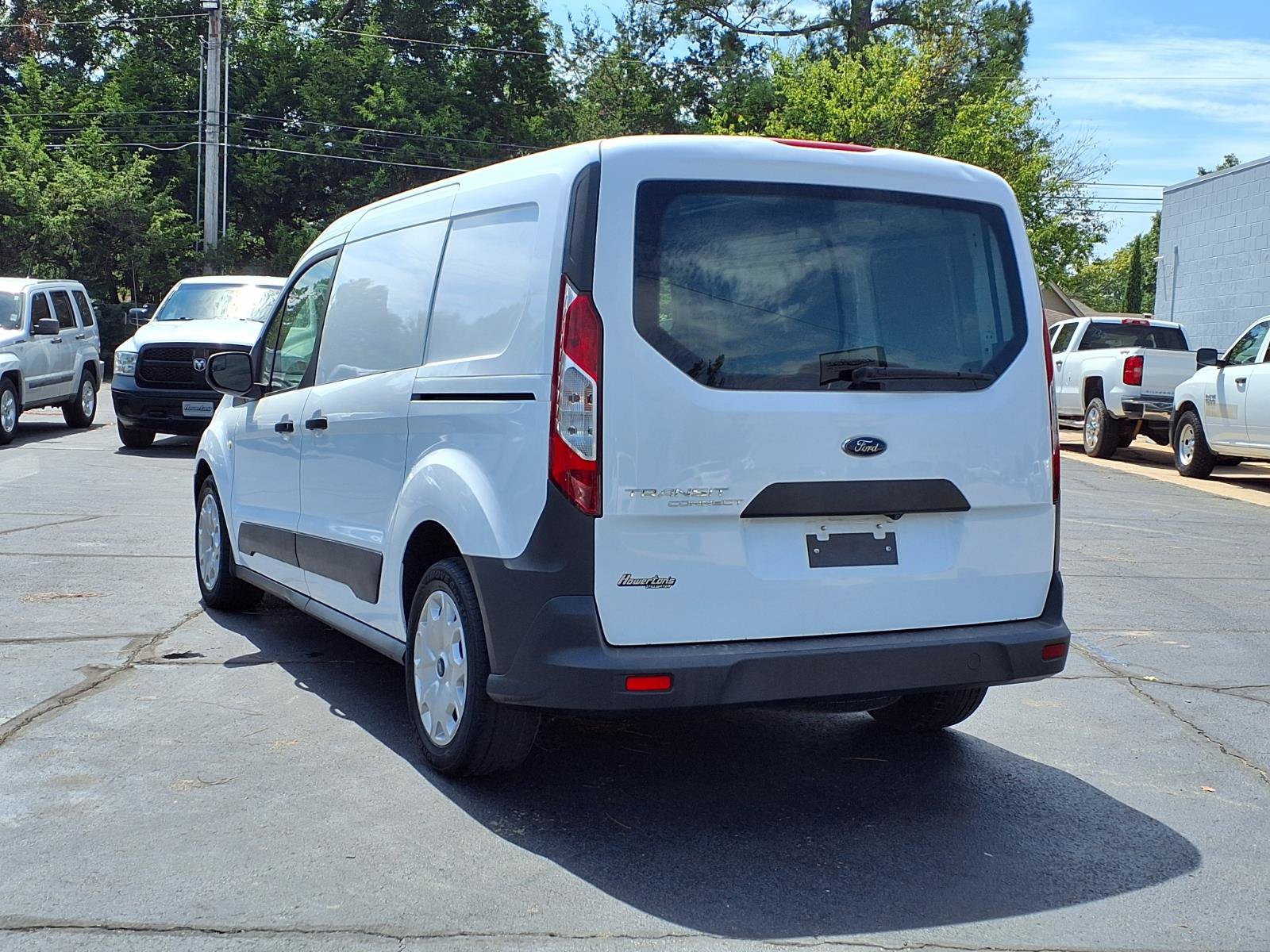 Used 2017 Ford Transit Connect XL FWD image 3