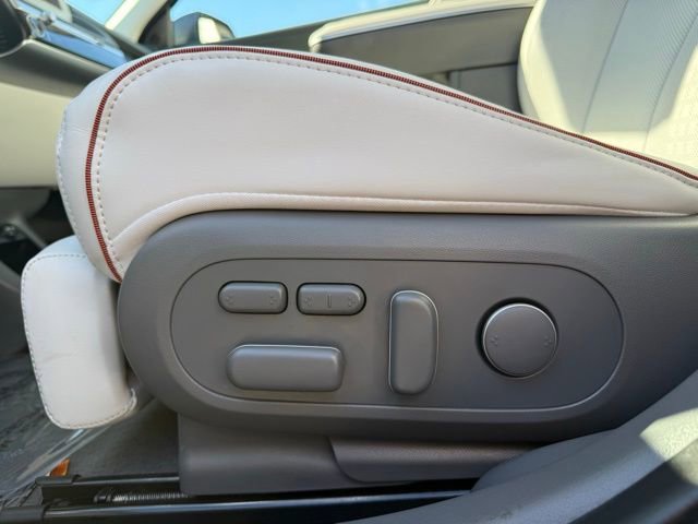 Used 2024 Hyundai Ioniq 5 Limited image 51