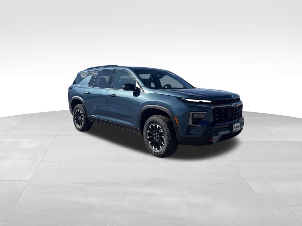 New 2026 Chevrolet Traverse Z71 w/ Driver Confidence Package image 3