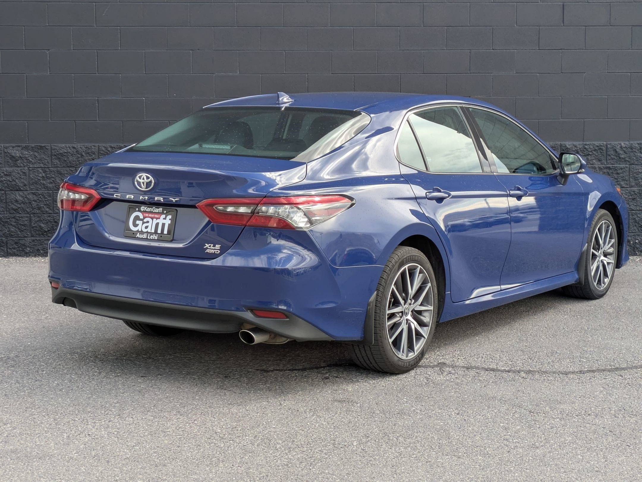 Used 2023 Toyota Camry XLE w/ Cold Weather Package AWD/4WD image 5
