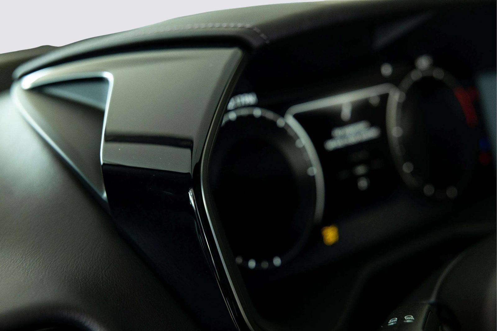 New 2026 Aston Martin DBX 707 AWD/4WD image 24