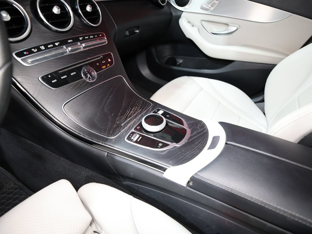 Used 2018 Mercedes-Benz C 300 Sedan image 21