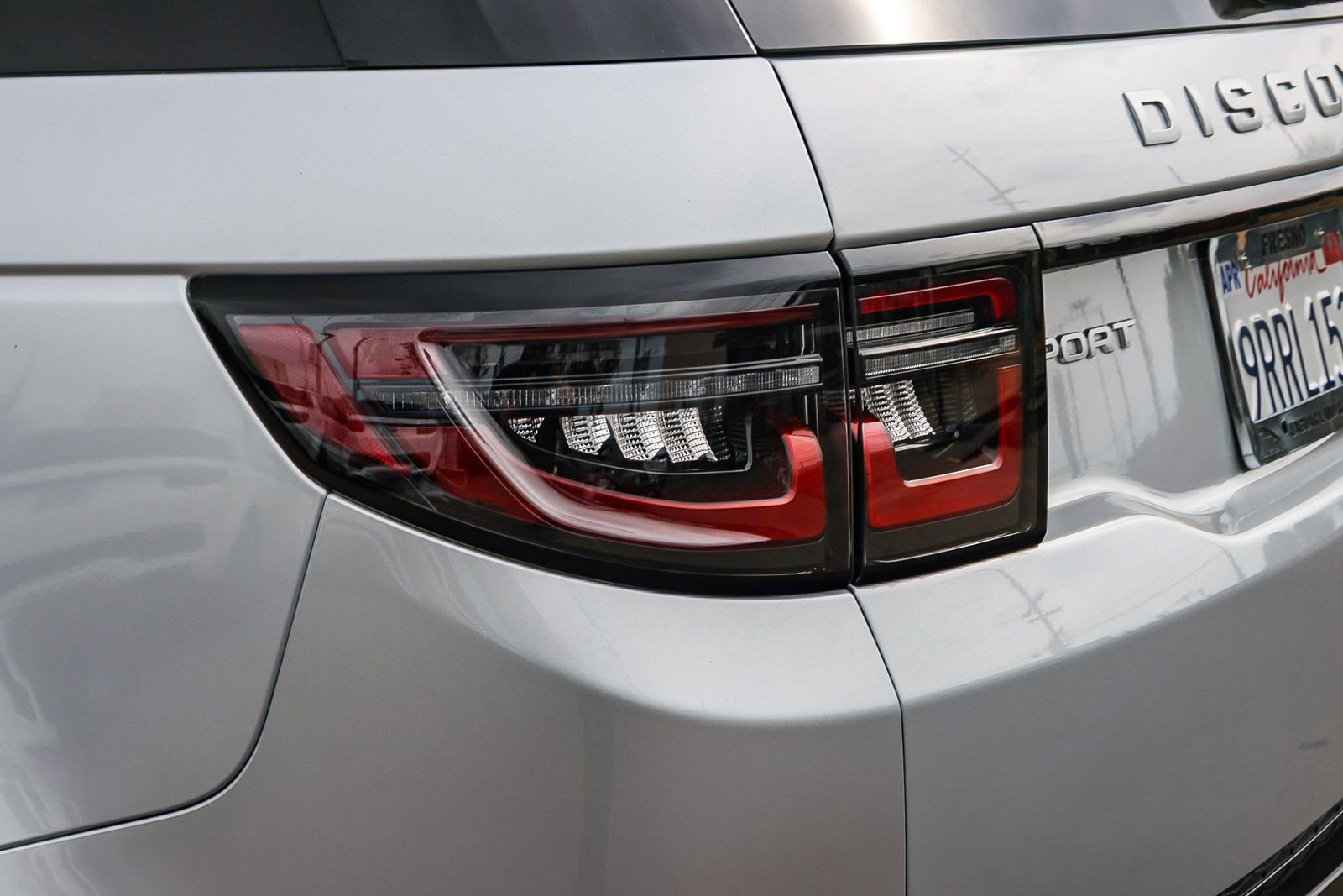 Used 2024 Land Rover Discovery Sport S image 10