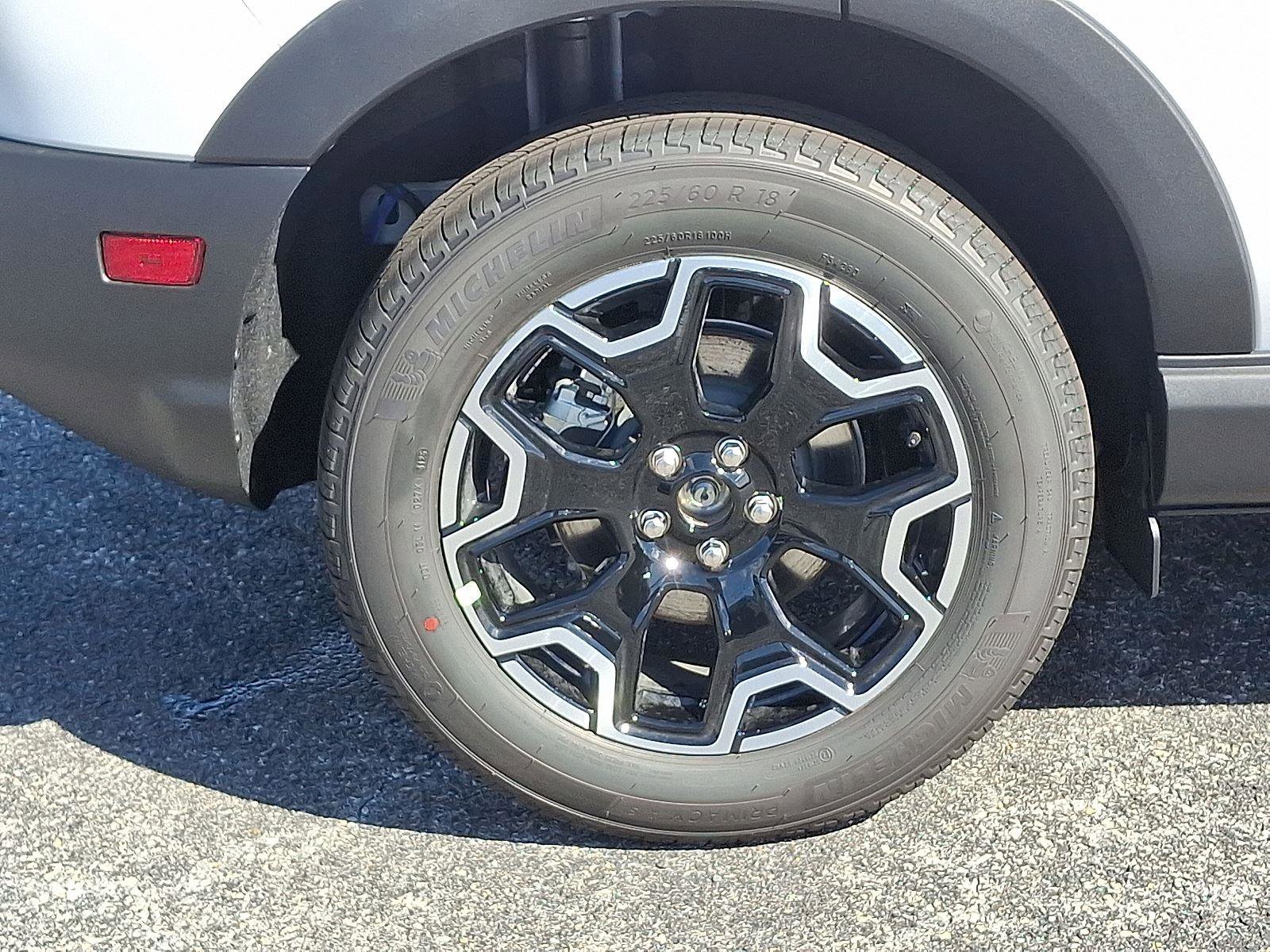 New 2025 Ford Bronco Sport Outer Banks w/ Outer Banks Tech Package+ image 5