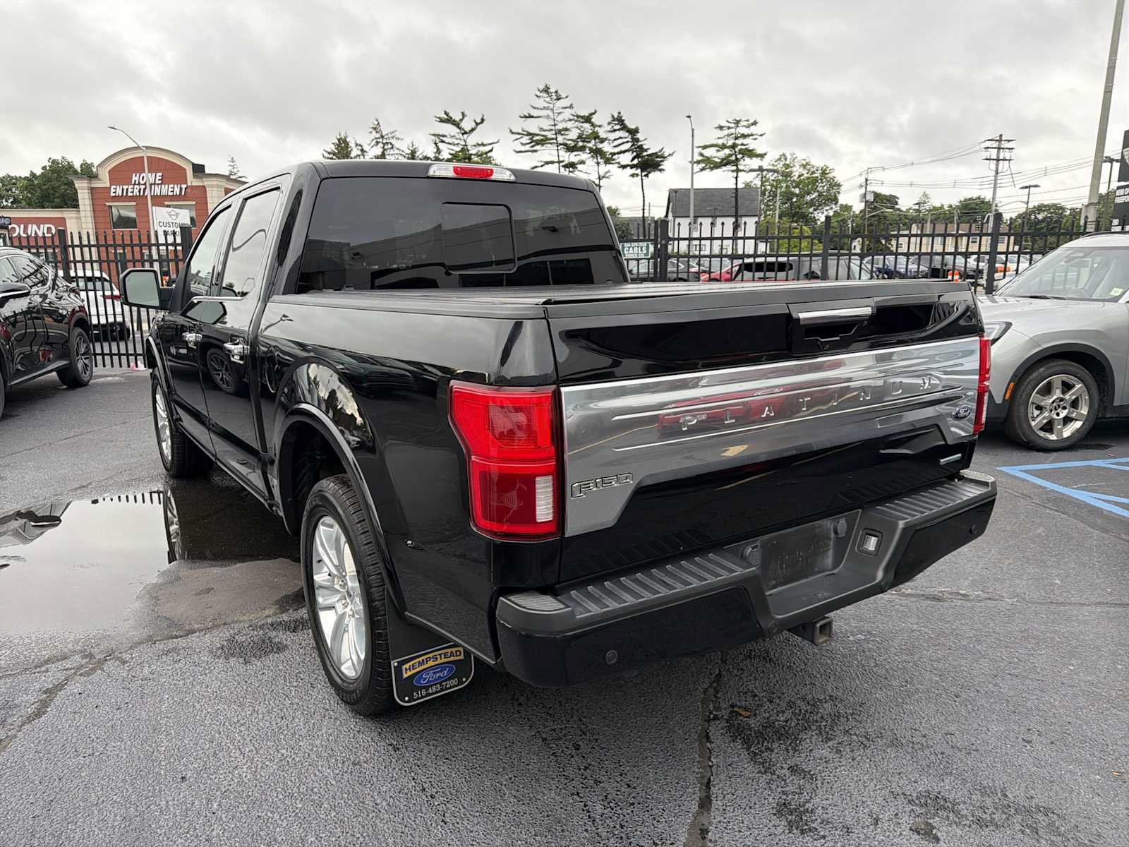 Used 2020 Ford F150 Platinum w/ Equipment Group 701A Luxury AWD/4WD image 5