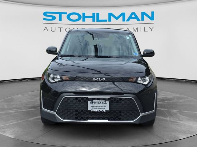 Used 2023 Kia Soul LX w/ LX Technology Package FWD image 2