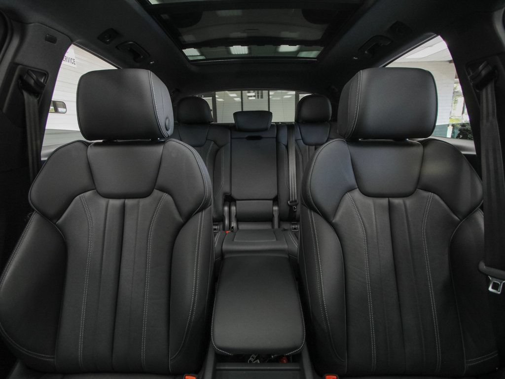 Used 2024 Audi Q5 e Premium Plus w/ Premium Plus Package AWD/4WD image 23