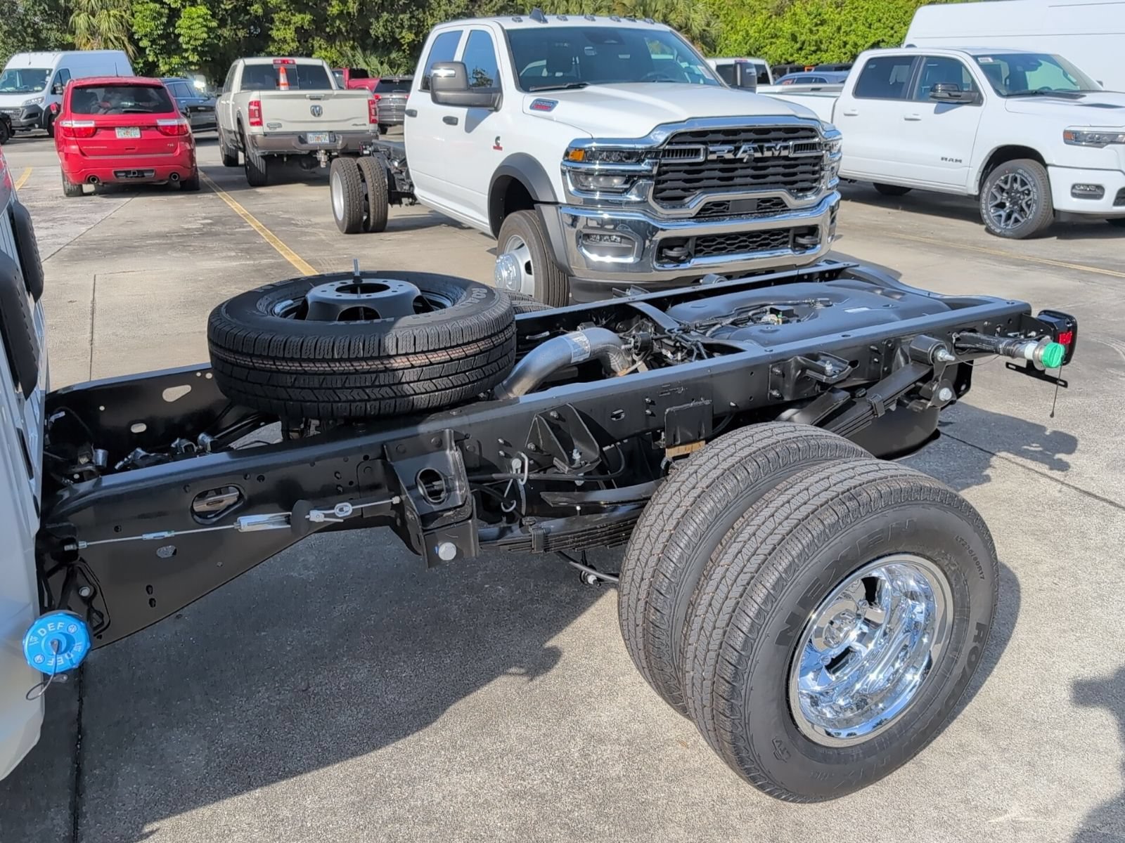 New 2026 RAM 3500 Tradesman w/ Chrome Appearance Group A AWD/4WD image 30
