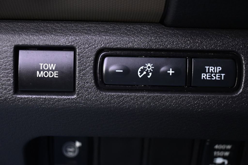 Used 2022 Nissan Frontier SV image 24