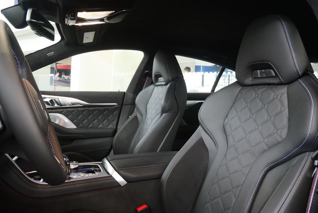 New 2026 BMW M850i xDrive AWD/4WD image 9