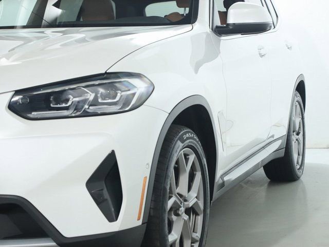 Certified 2023 BMW X3 xDrive30i w/ Premium Package w/ZPA AWD/4WD image 5