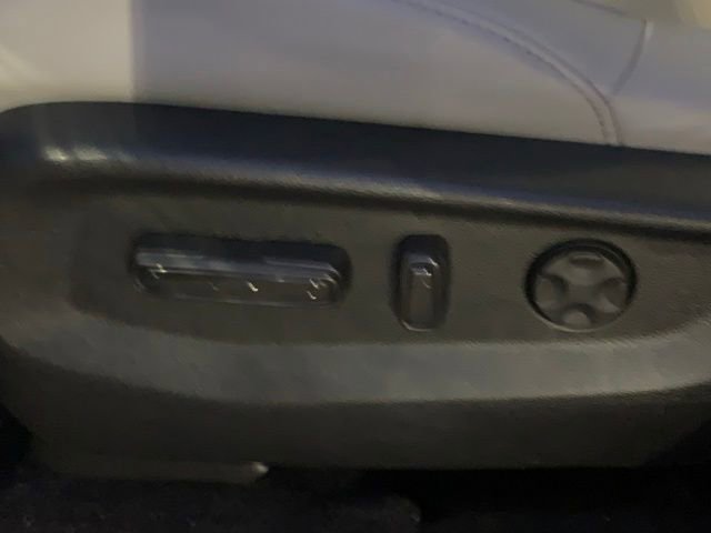 Used 2022 Honda CR-V EX-L image 5