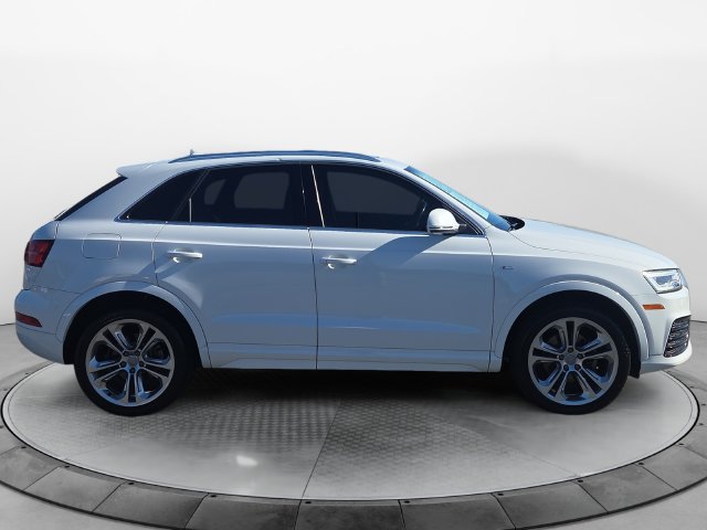 Used 2018 Audi Q3 2.0T Premium Plus w/ Premium Plus Package AWD/4WD image 6