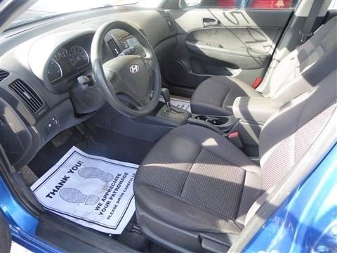 Used 2010 Hyundai Elantra GLS image 15