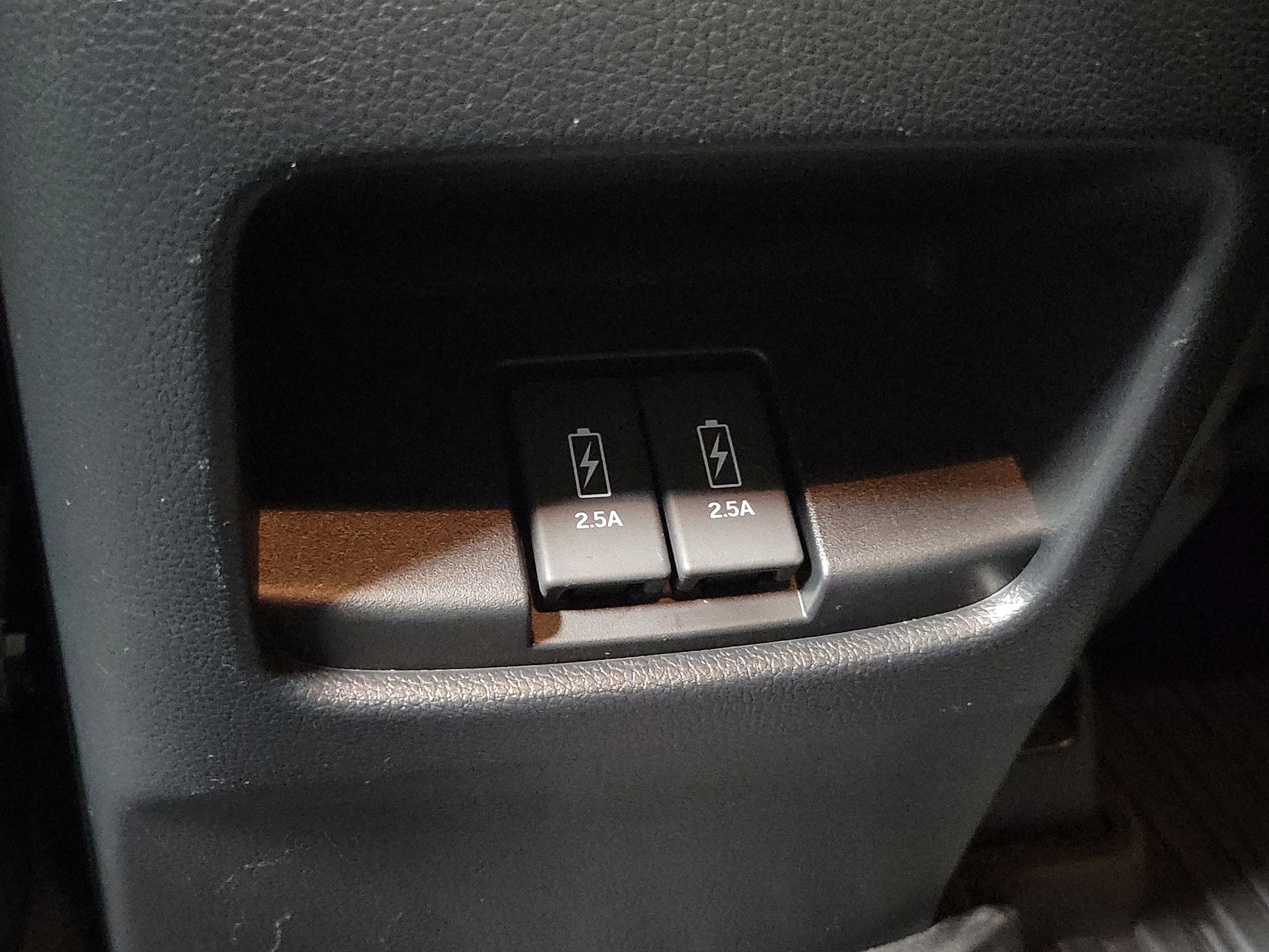 Used 2021 Honda CR-V Touring image 15