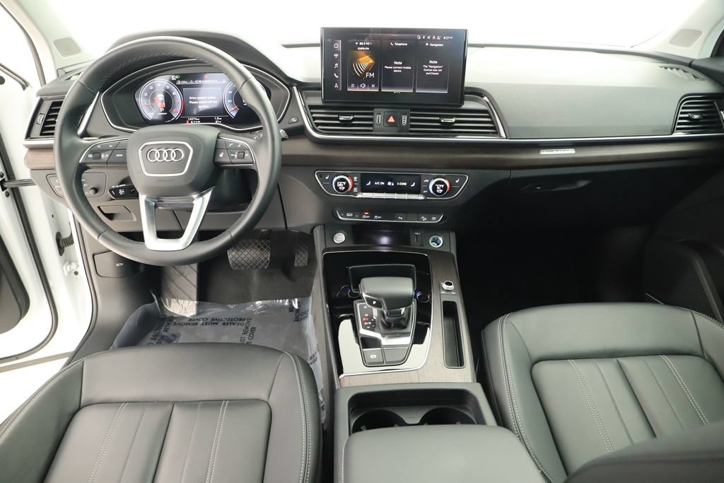 Certified 2023 Audi Q5 2.0T Premium Plus w/ Premium Plus Package AWD/4WD image 18